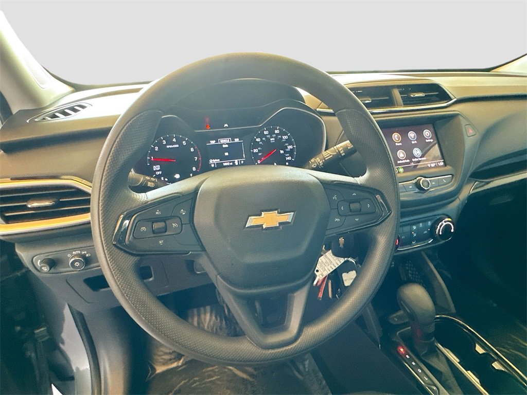 Used 2021 Chevrolet TrailBlazer LS image 11