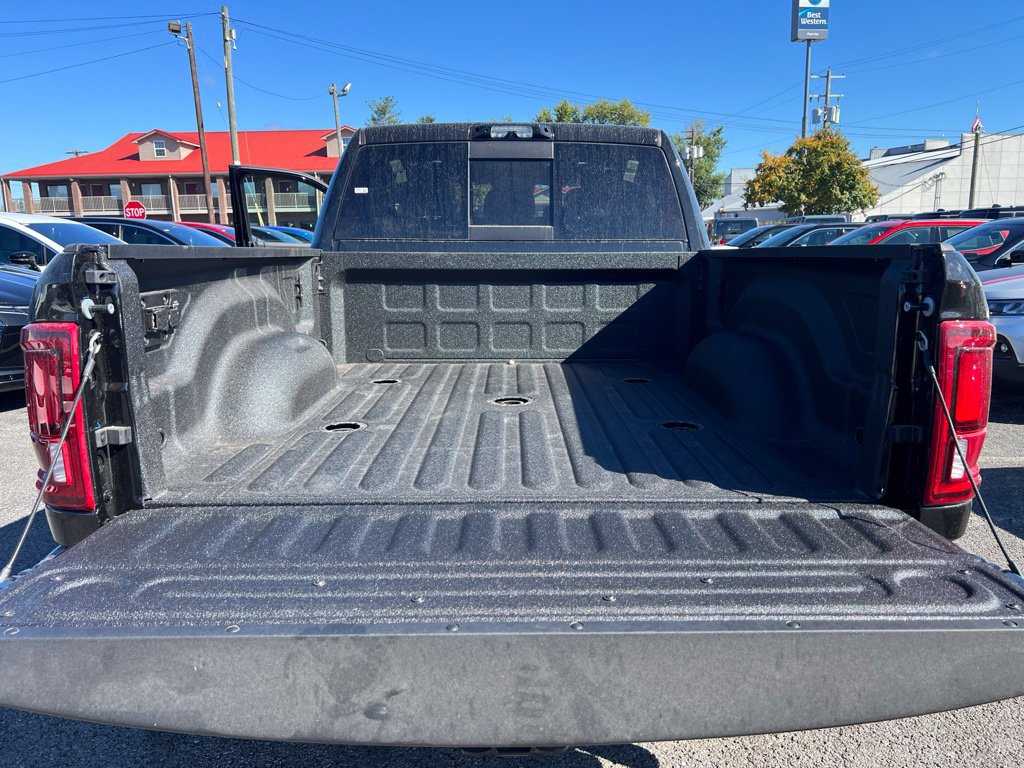 New 2027 RAM 3500 Limited AWD/4WD image 11
