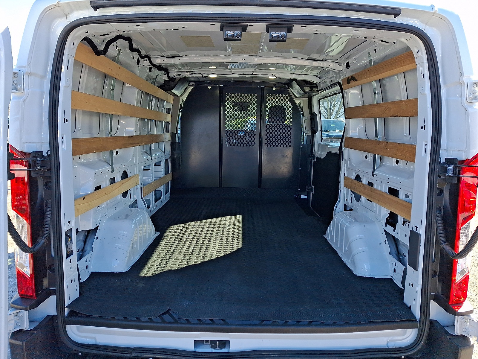 Certified 2024 Ford Transit 250 Low Roof w/ Exterior Upgrade Package image 32