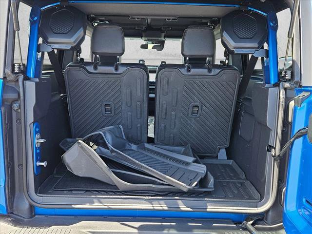 Used 2023 Ford Bronco Badlands image 6