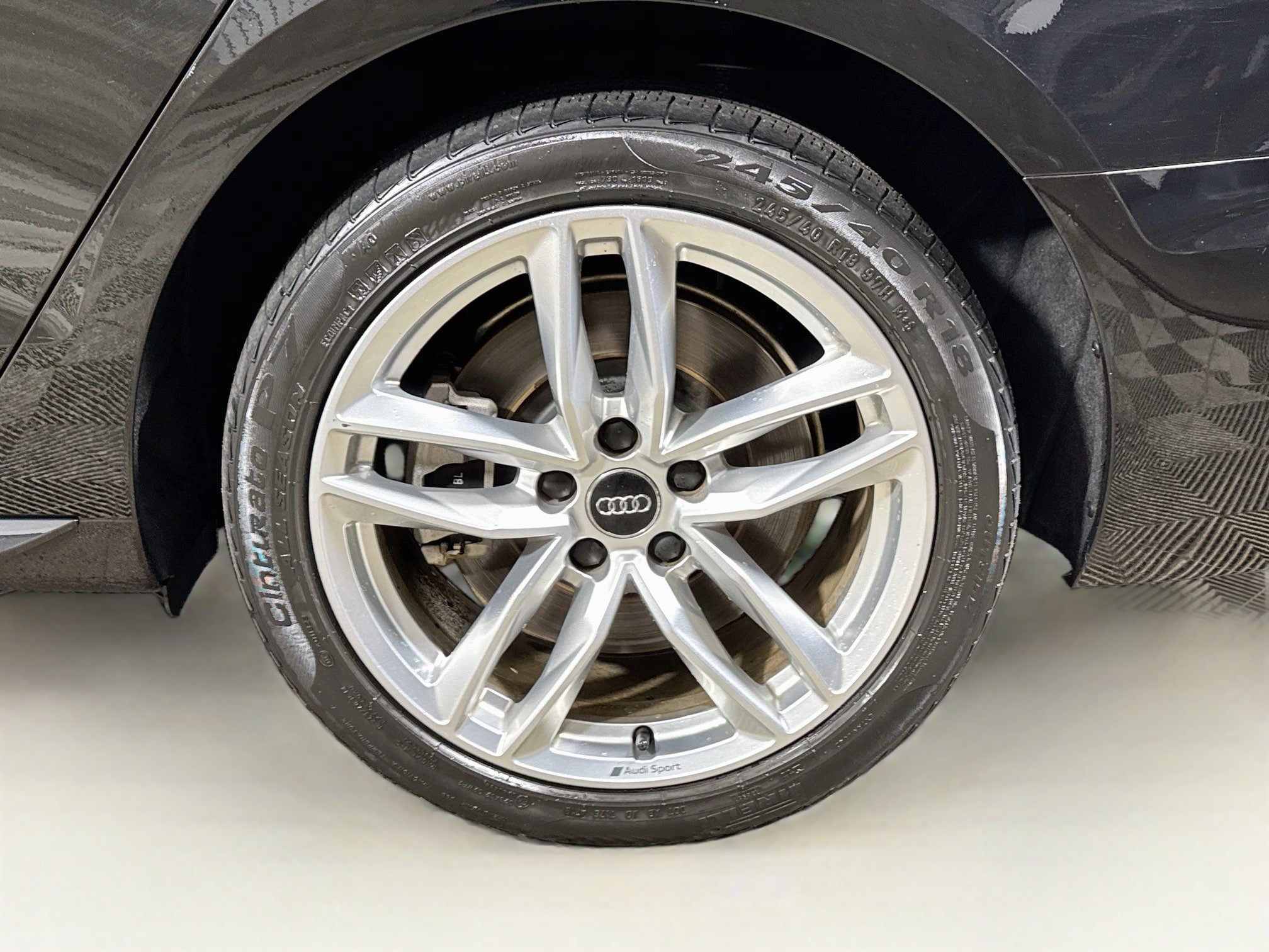 Used 2020 Audi A4 2.0T Premium w/ Convenience Package AWD/4WD image 31