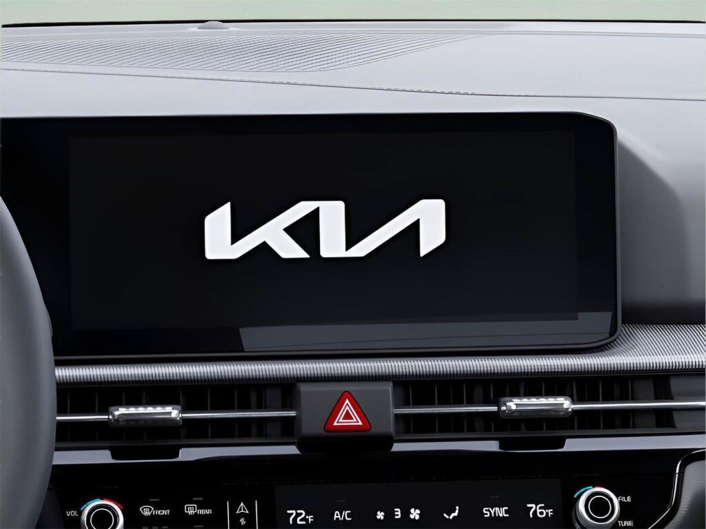 New 2026 Kia Sportage EX AWD/4WD image 15