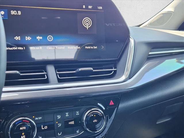 New 2026 Chevrolet Trax ACTIV w/ Sunroof Package image 12