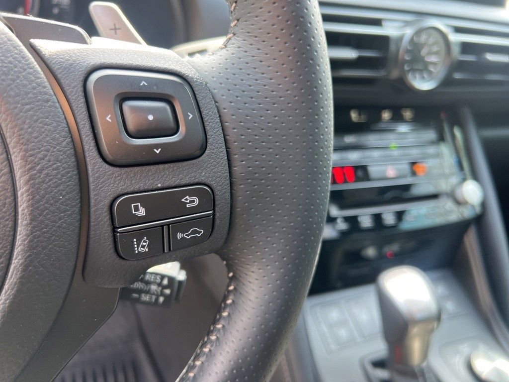 Used 2025 Lexus IS 500 500 F SPORT Performance image 25