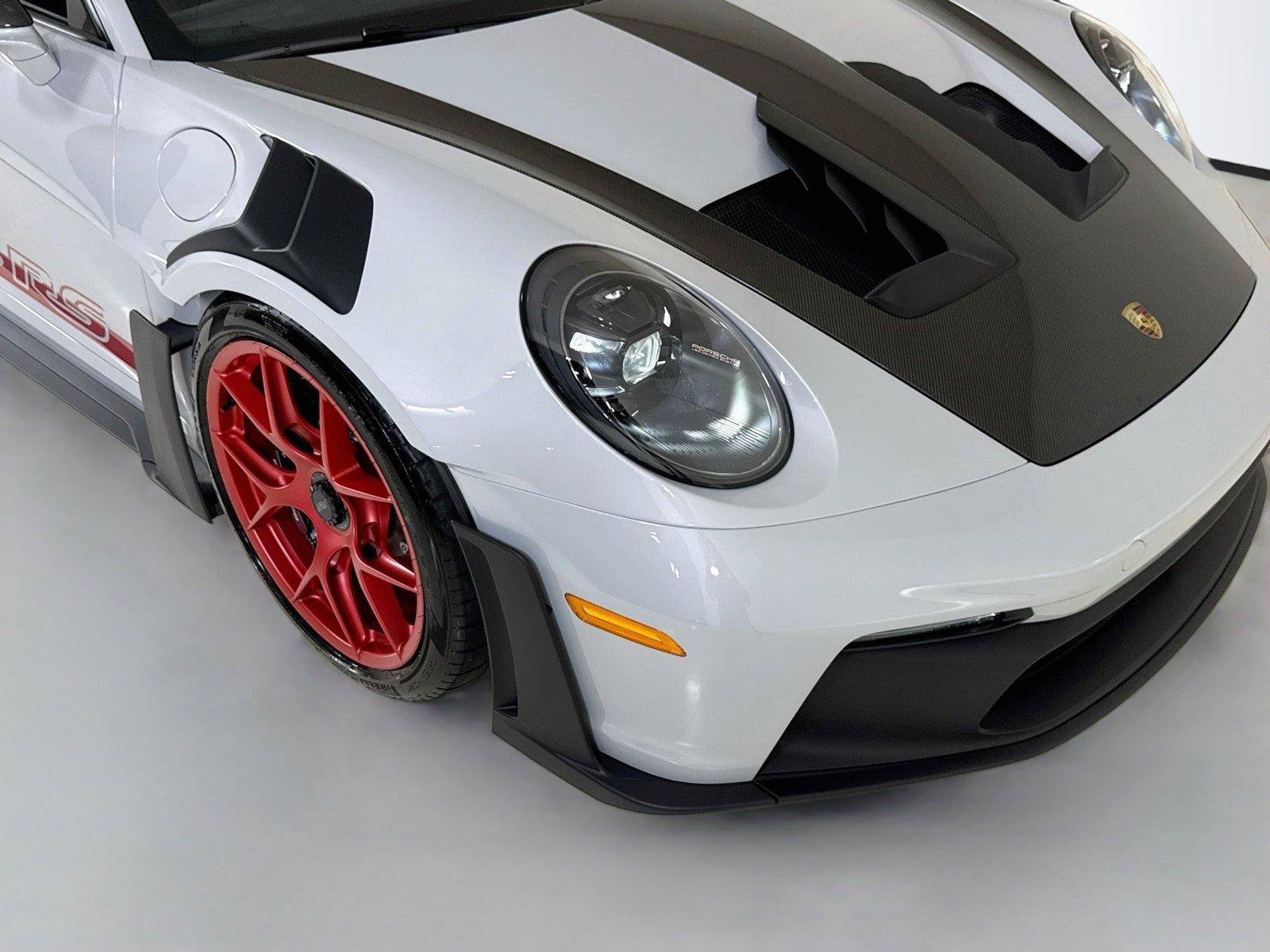 Used 2025 Porsche 911 GT3 RS RWD image 34