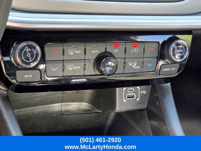 Used 2025 Jeep Compass Limited w/ Elite Group AWD/4WD image 24