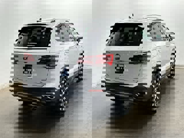 Certified 2022 Volkswagen Taos SE image 33