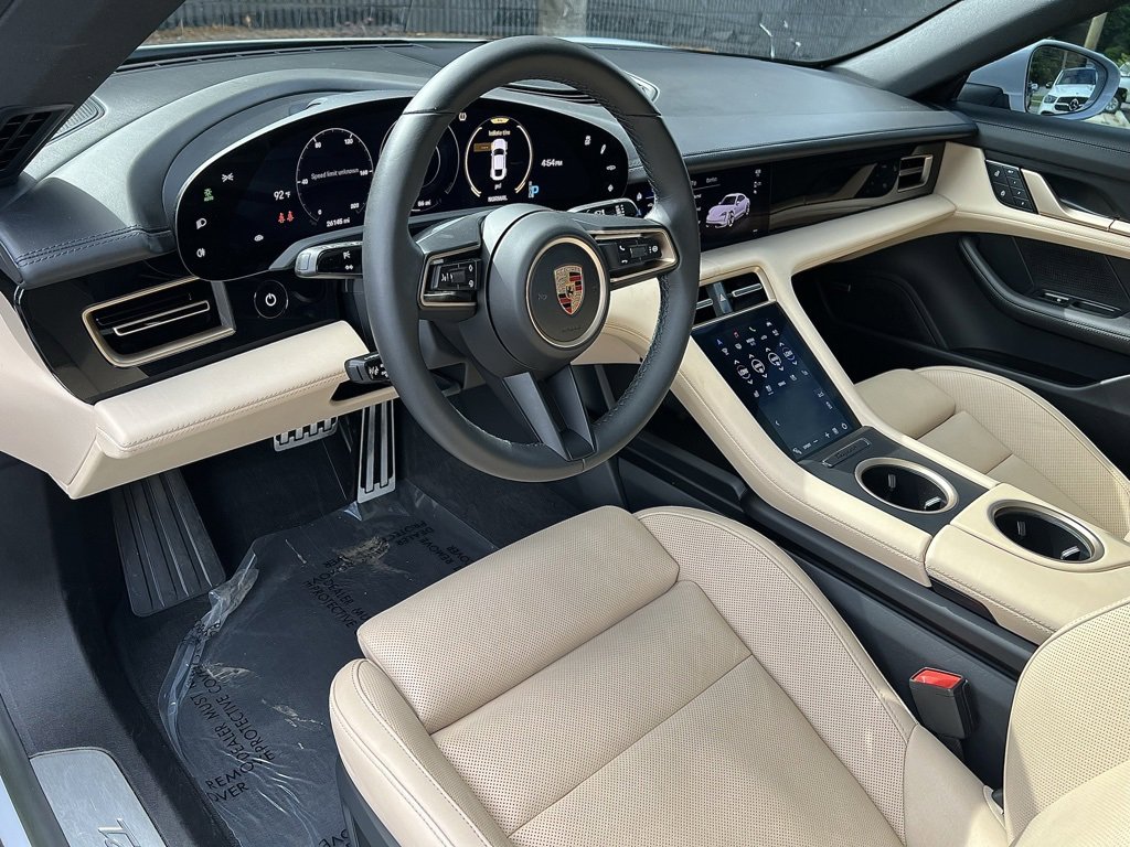 Used 2024 Porsche Taycan 4S image 22