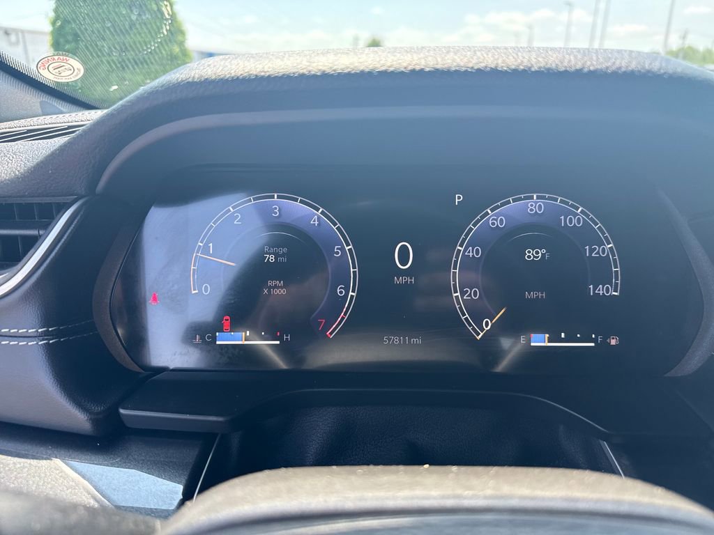 Used 2023 Jeep Grand Cherokee L Laredo AWD/4WD image 19