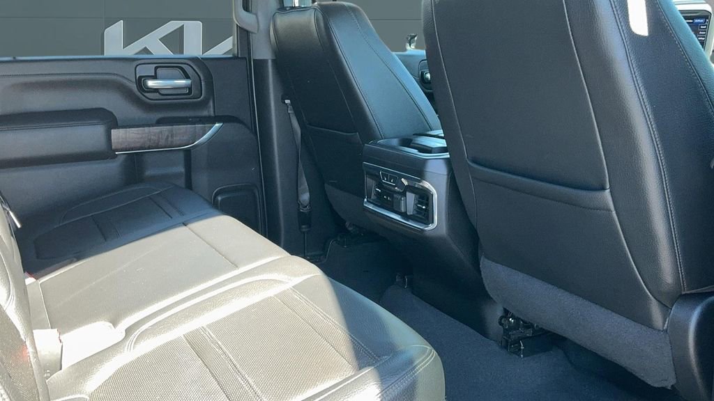 Used 2023 GMC Sierra 3500 Denali w/ Denali Ultimate Package image 18