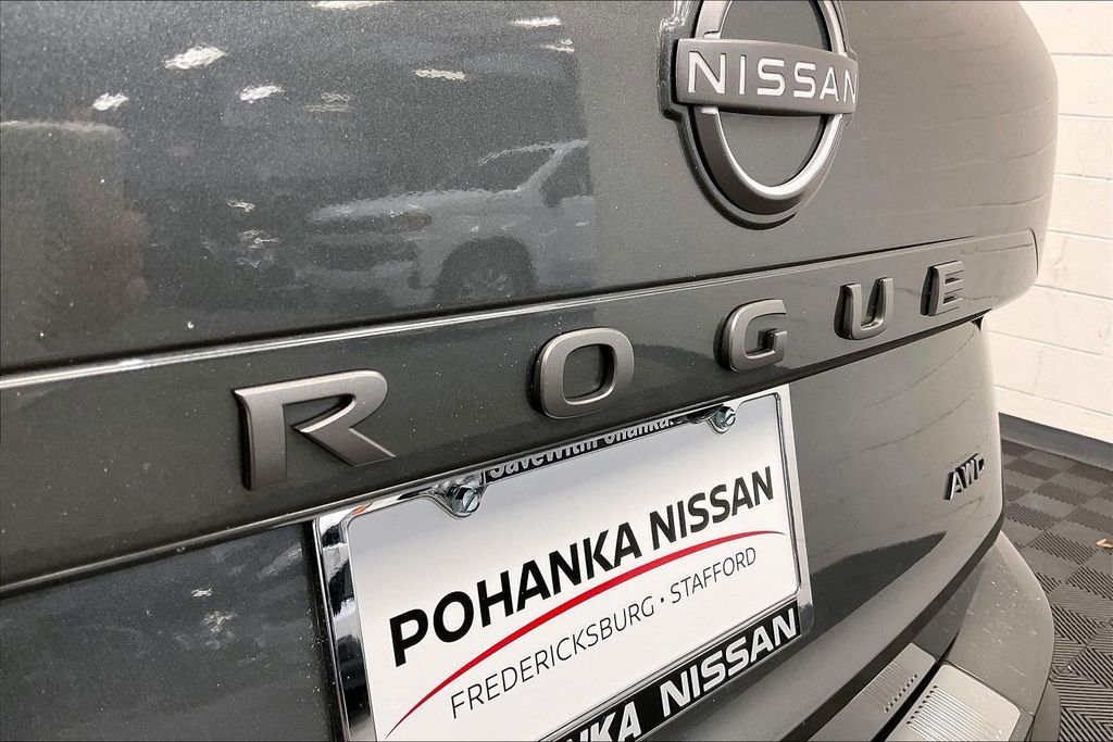 Used 2026 Nissan Rogue SV AWD/4WD image 25