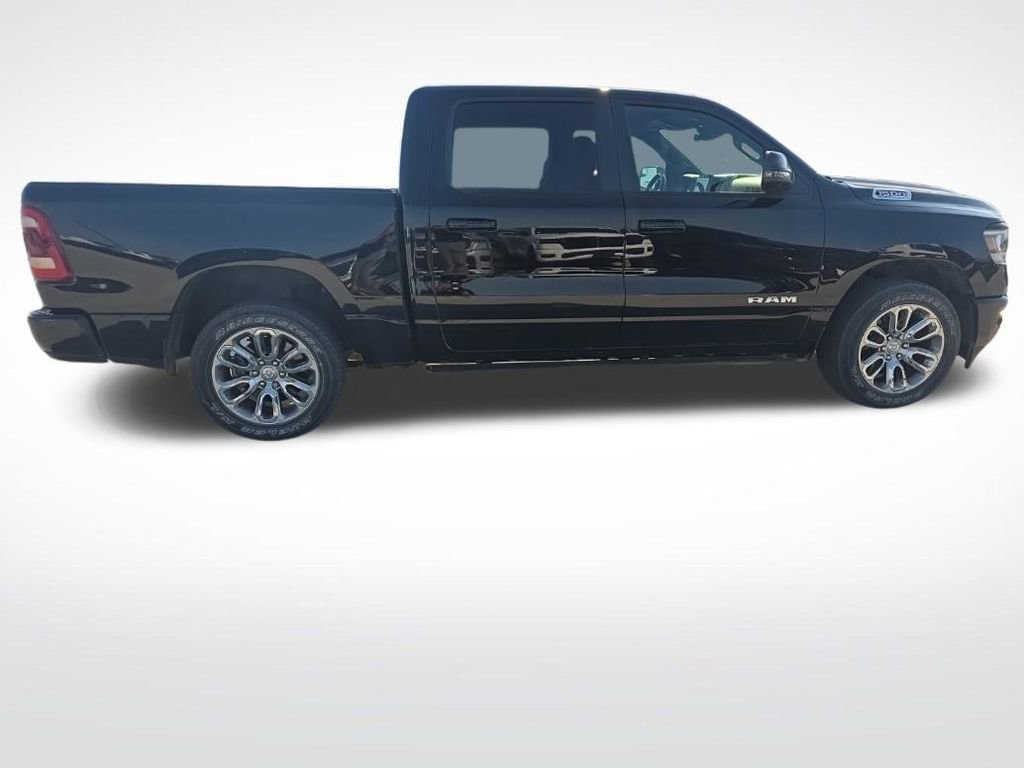 Used 2023 RAM 1500 Laramie AWD/4WD image 7