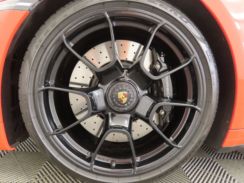 Used 2022 Porsche 911 Turbo image 35