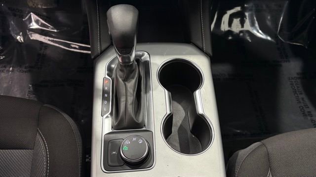 Used 2025 Chevrolet Blazer LT image 39