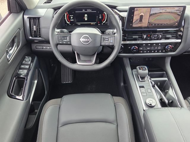 New 2026 Nissan Pathfinder SL image 7