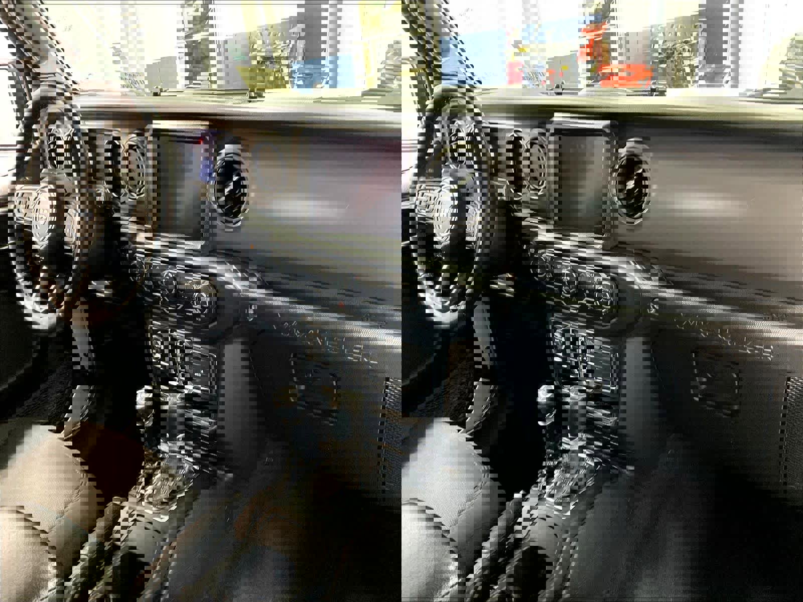 Used 2023 Jeep Wrangler Unlimited w/ Cold Weather Group AWD/4WD image 14