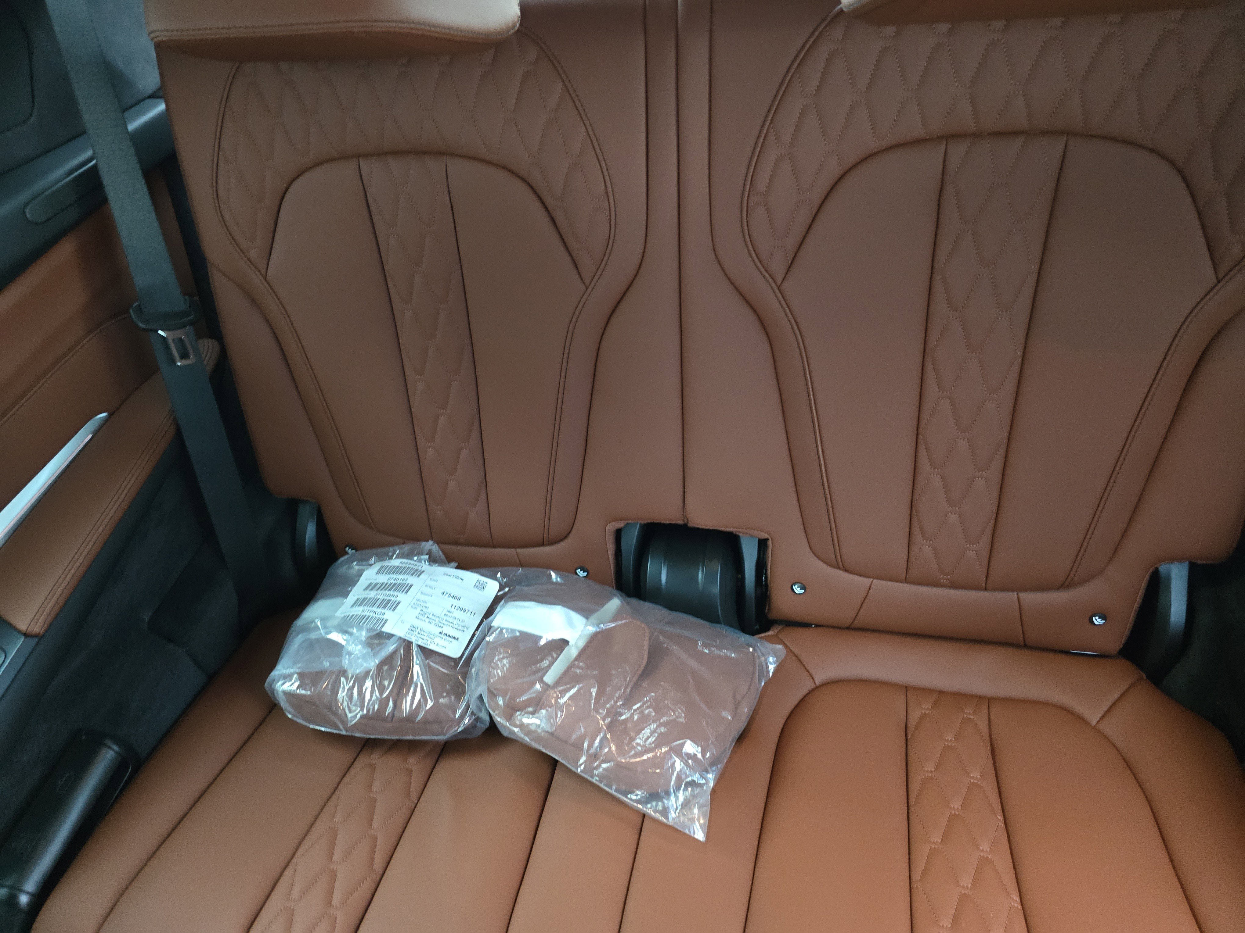 New 2026 BMW X7 M60i image 17