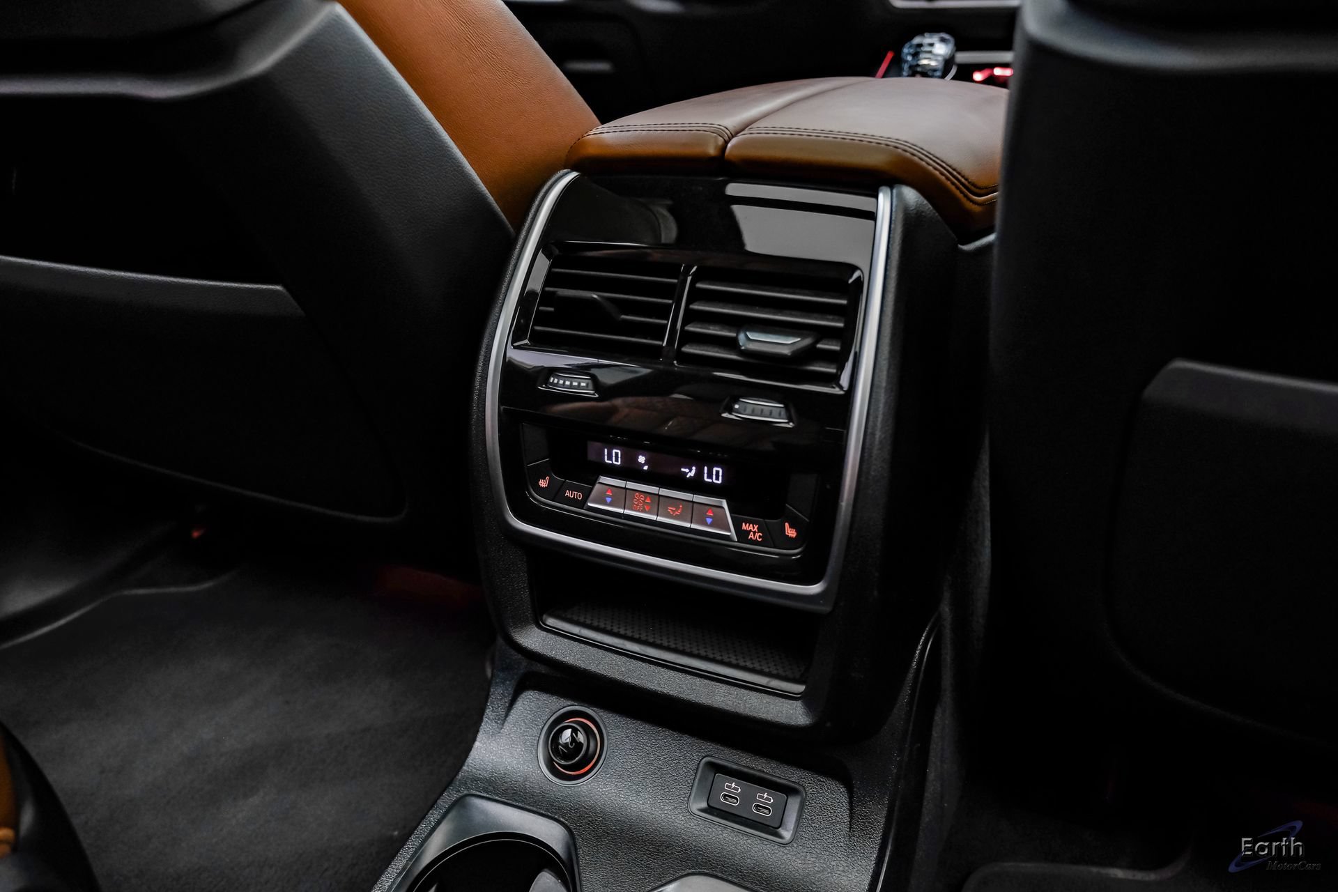 Used 2022 BMW X7 M50i w/ Dynamic Handling Package AWD/4WD image 82