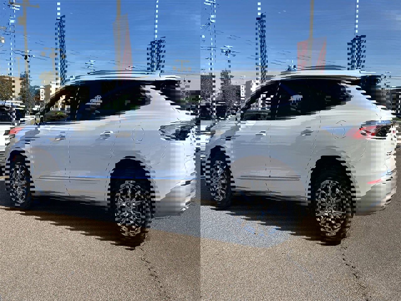 Used 2023 Buick Enclave Premium w/ Experience Buick Package image 4