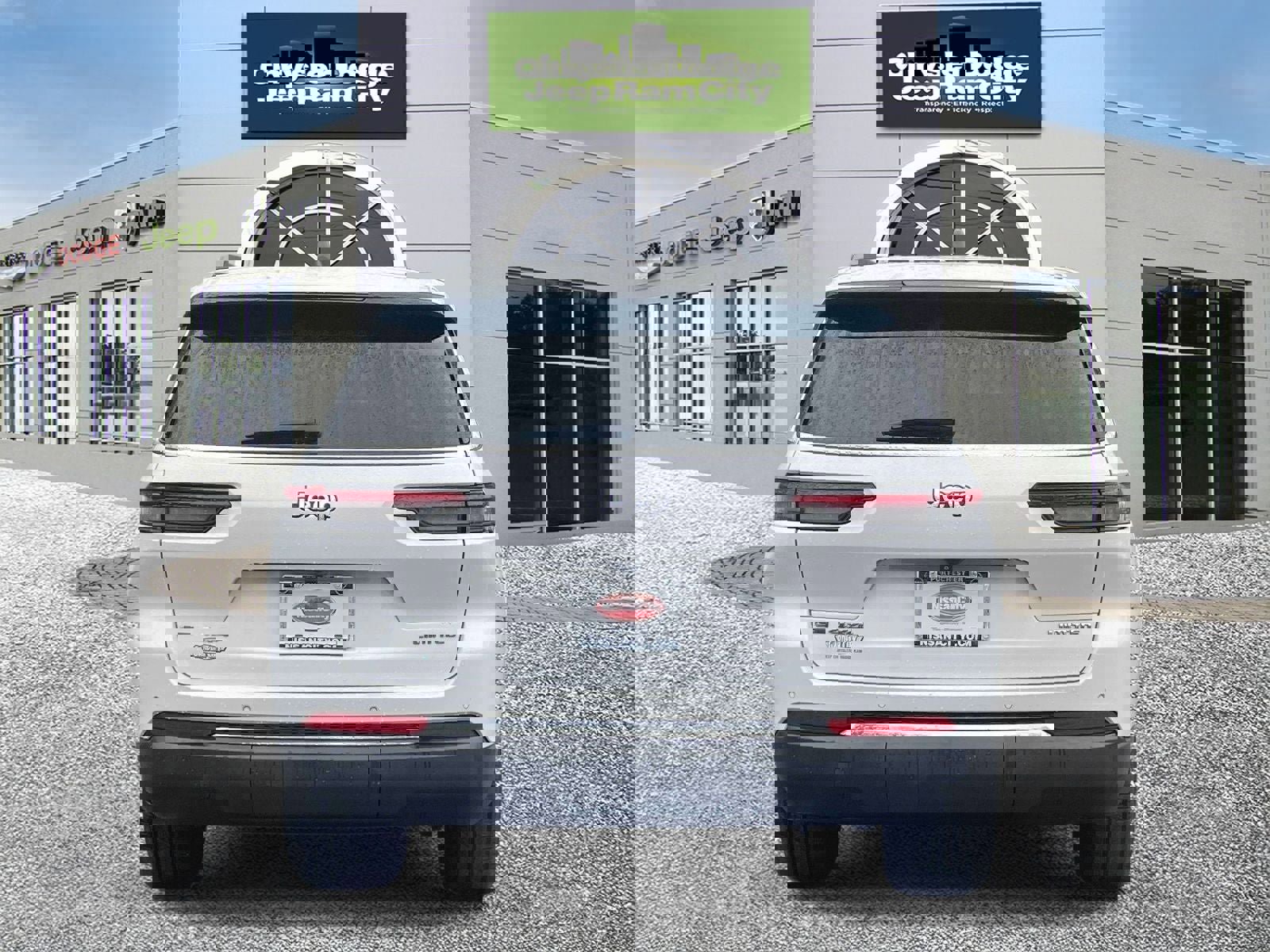 Used 2021 Jeep Grand Cherokee L Limited image 6