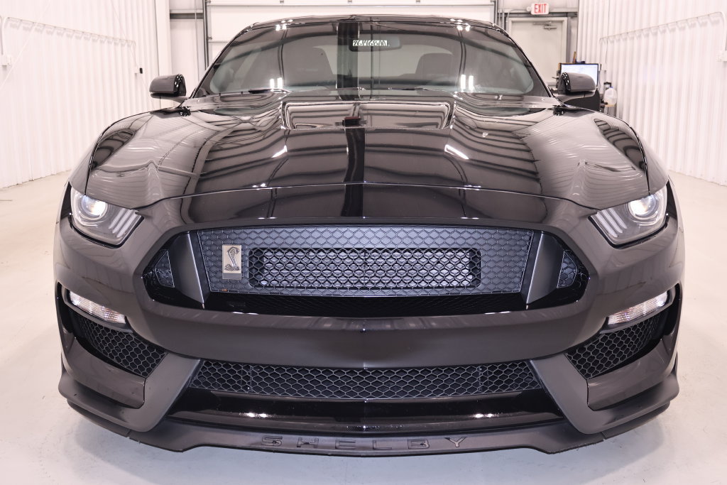 Certified 2018 Ford Mustang Shelby GT350 w/ Electronics Package RWD image 5