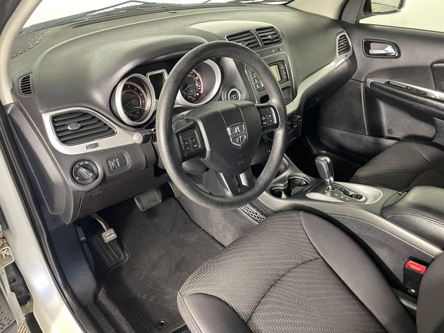 Used 2012 Dodge Journey SXT w/ Flexible Seating Group FWD image 3