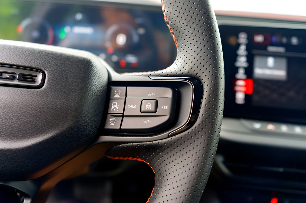 New 2026 Dodge Charger R/T AWD/4WD image 13
