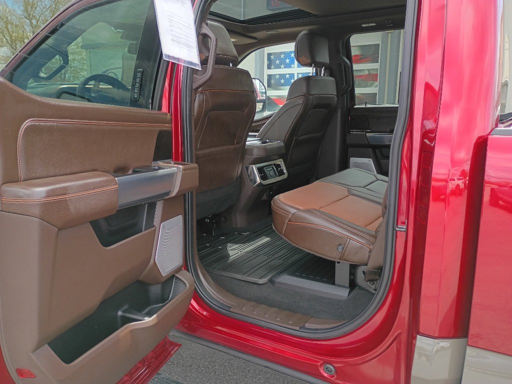 Used 2026 Ford F450 King Ranch w/ FX4 Off-Road Package AWD/4WD image 15