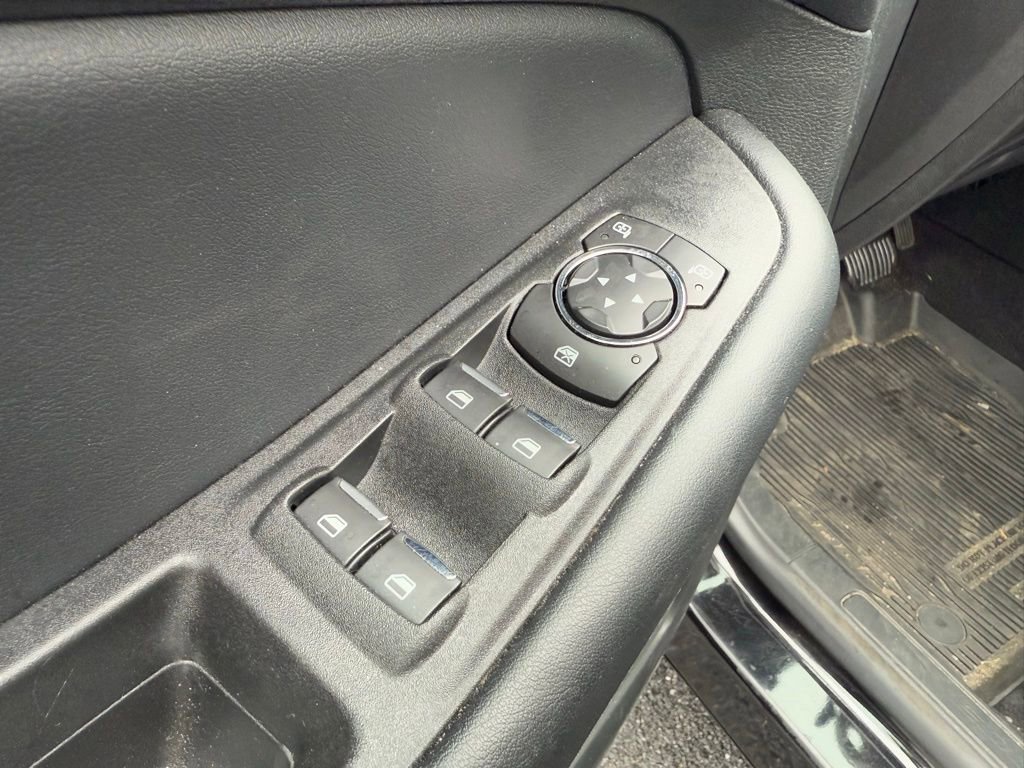 Used 2023 Ford Edge SEL w/ Convenience Package image 11