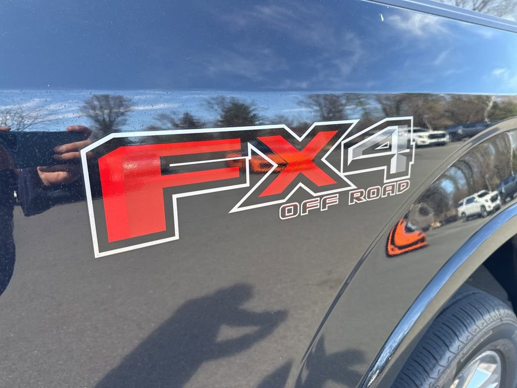 Used 2020 Ford F150 Lariat w/ Equipment Group 502A Luxury image 10