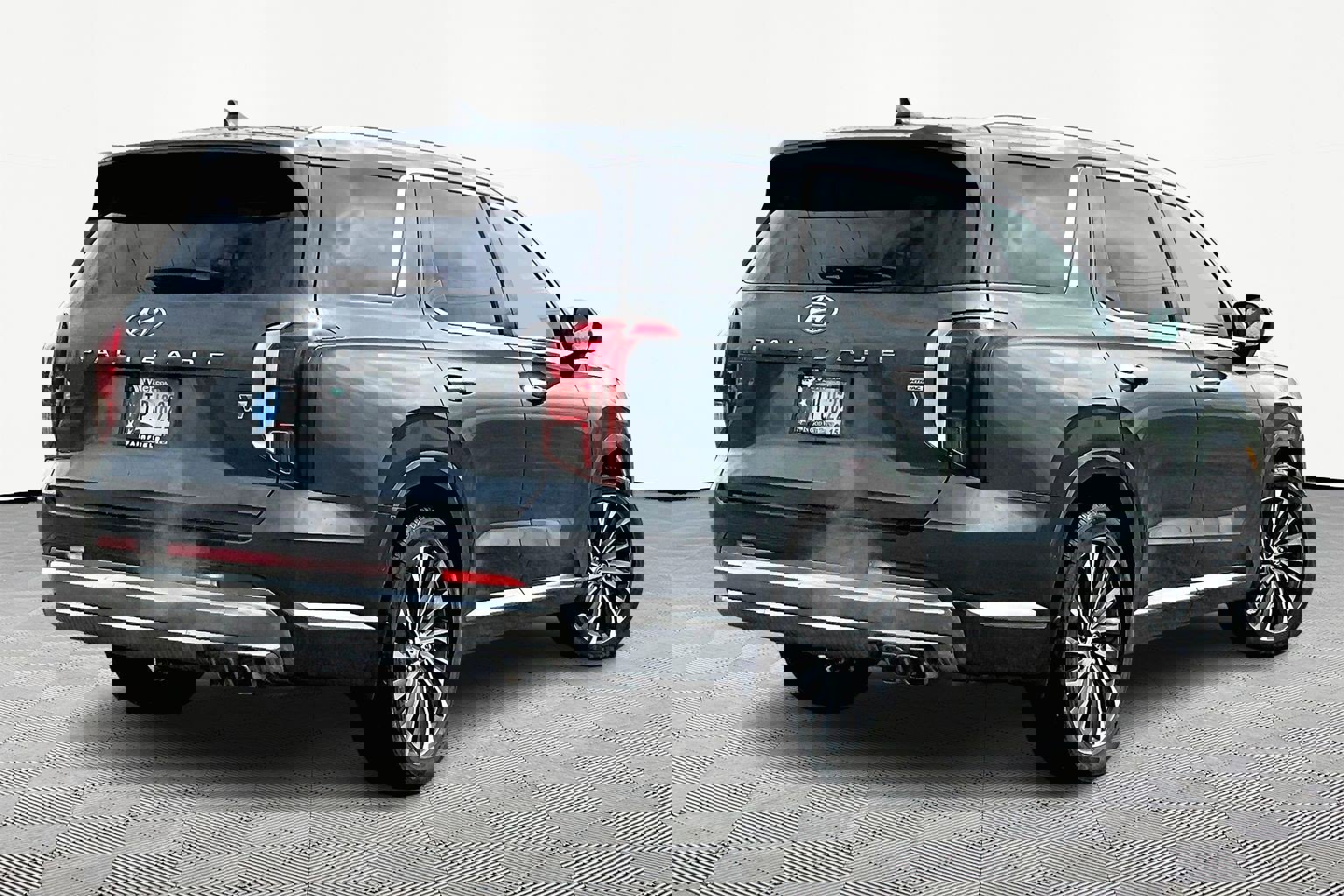 Used 2023 Hyundai Palisade Calligraphy image 6