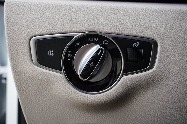 Used 2023 Mercedes-Benz E 450 4MATIC Sedan image 24