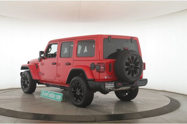 Used 2025 Jeep Wrangler Unlimited Sahara w/ Safety Group image 8