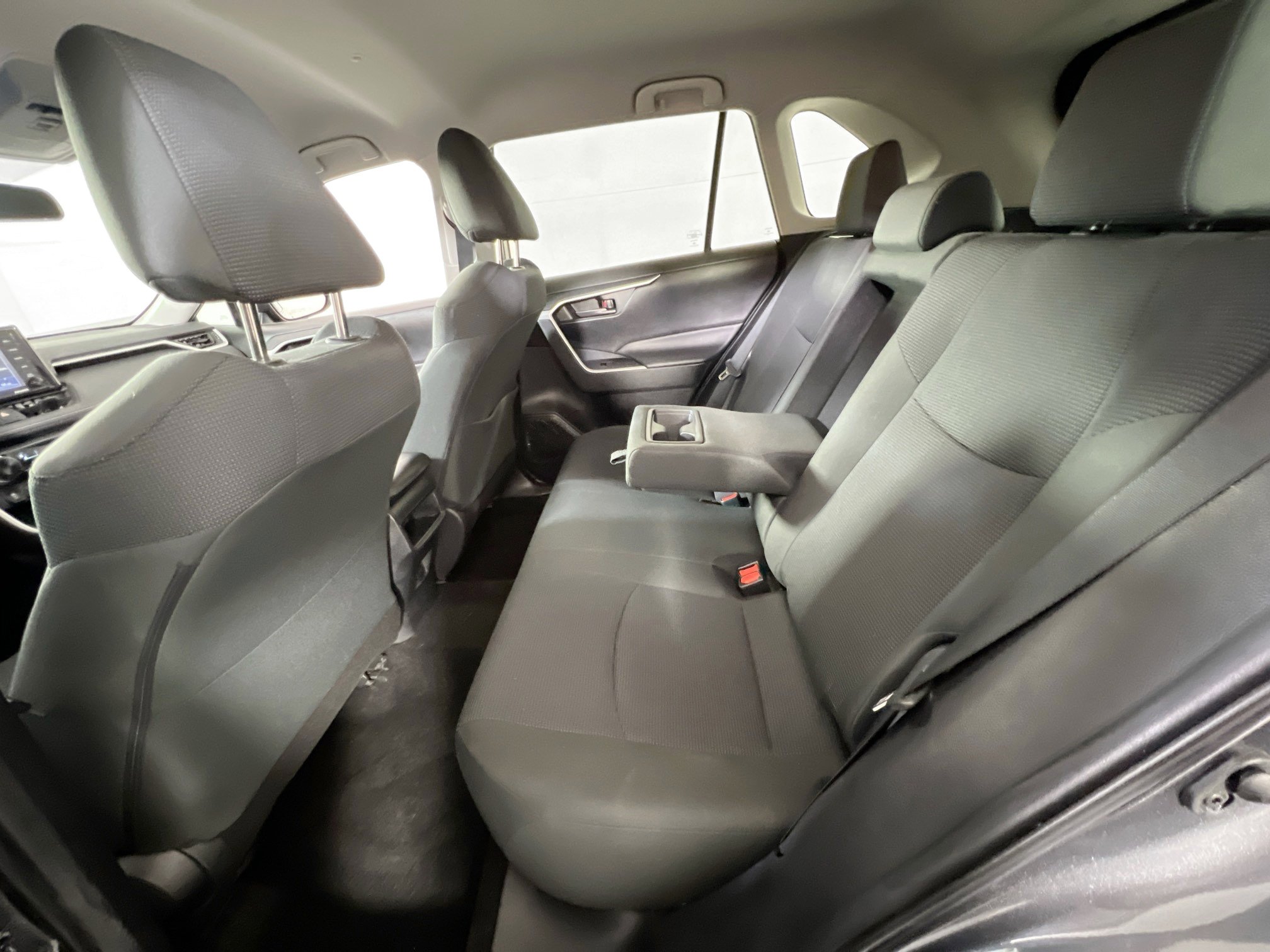 Used 2020 Toyota RAV4 LE w/ All Weather Liner Package image 22