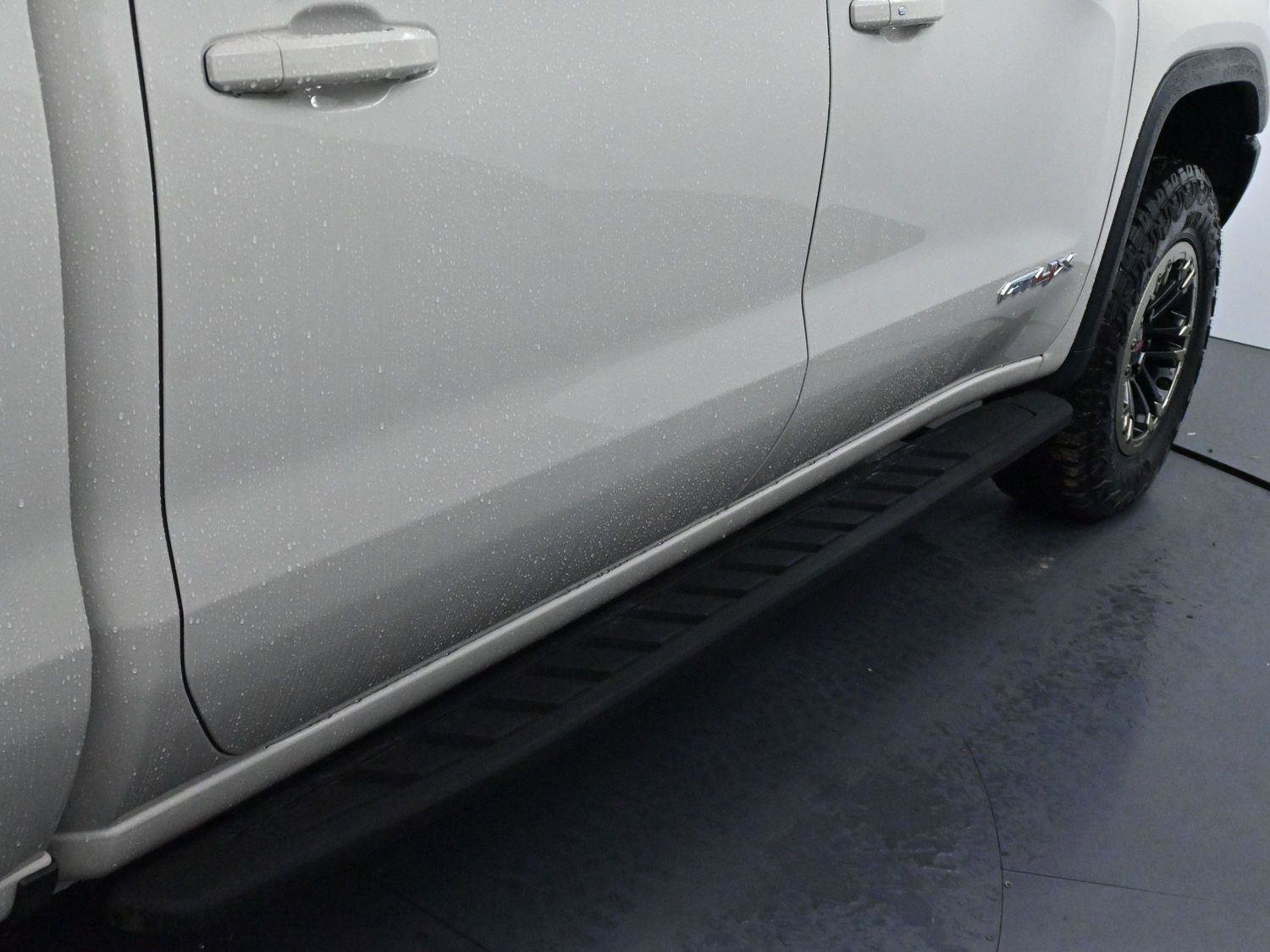 Used 2026 GMC Sierra 1500 AT4X image 9