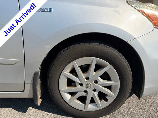 Used 2012 Toyota Prius V Three FWD image 20
