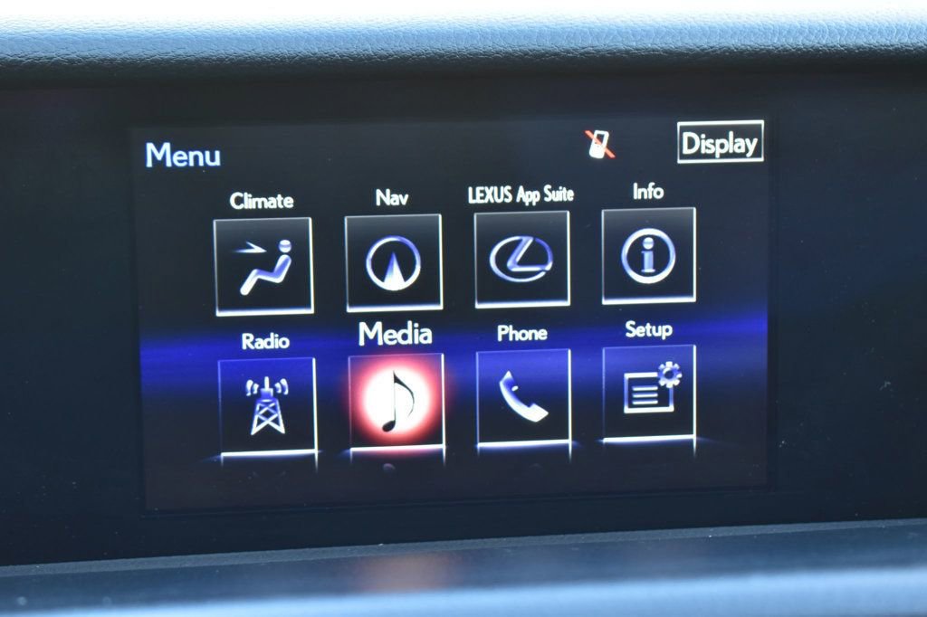 Used 2016 Lexus IS 200t 4dr Sedan w/ F Sport Package image 37