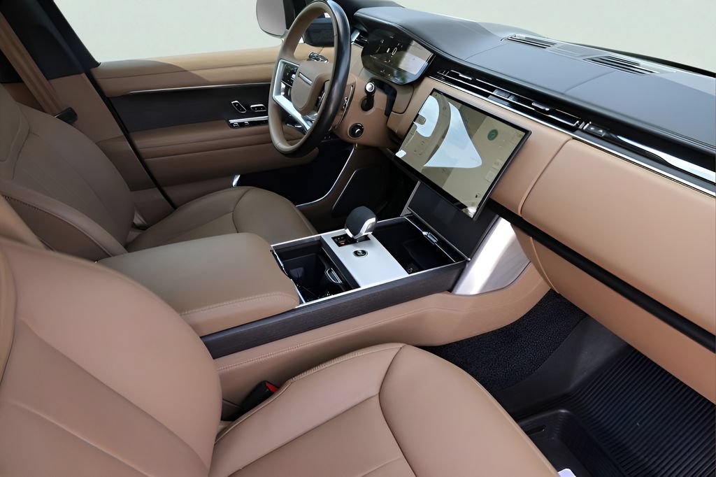 Used 2025 Land Rover Range Rover Autobiography AWD/4WD image 28