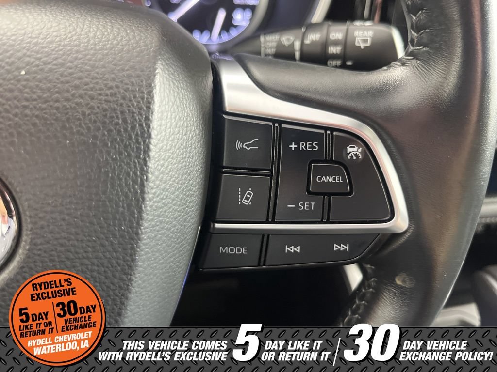 Used 2021 Toyota Highlander XSE AWD/4WD image 28