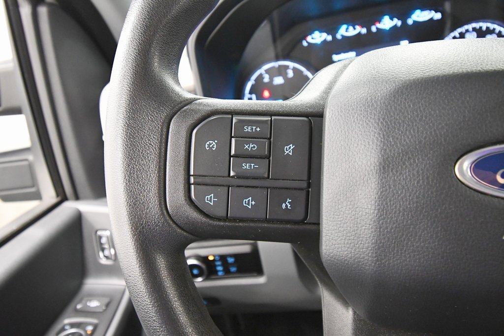 Used 2023 Ford F350 XLT image 19