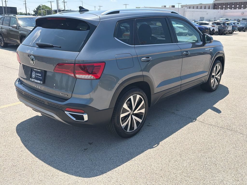 Certified 2022 Volkswagen Taos SE AWD/4WD image 6