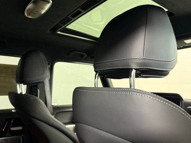 Used 2025 Mercedes-Benz G 550 image 26