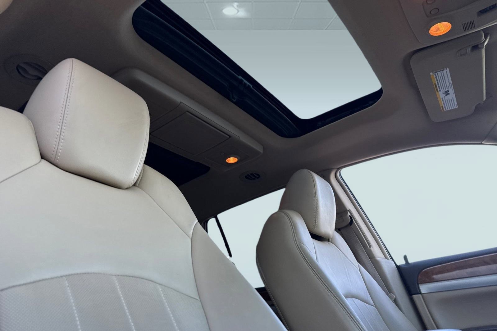 Used 2010 Buick Enclave CXL w/ Trailering Provision Package image 15