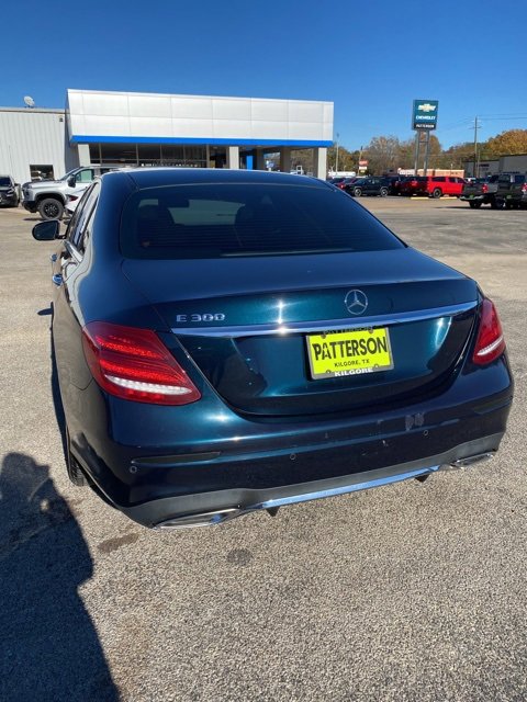 Used 2018 Mercedes-Benz E 300 image 4