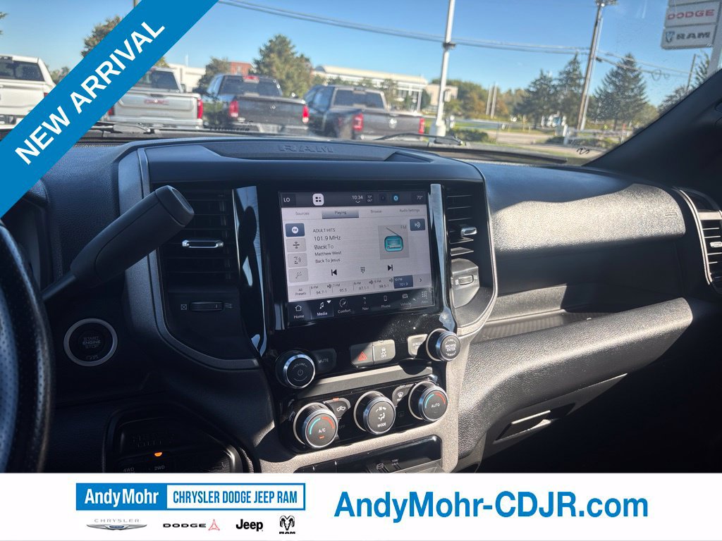 Used 2024 RAM 2500 Tradesman w/ Chrome Appearance Group AWD/4WD image 10