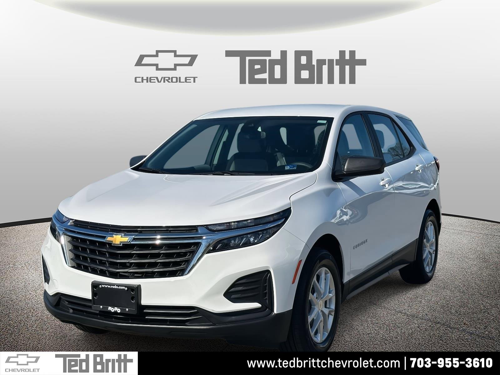 Certified 2024 Chevrolet Equinox LS w/ Driver Confidence II Package image 1