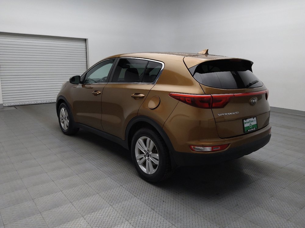 Used 2017 Kia Sportage LX image 5