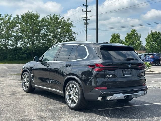 New 2026 BMW X5 xDrive50e w/ Climate Comfort Package AWD/4WD image 8