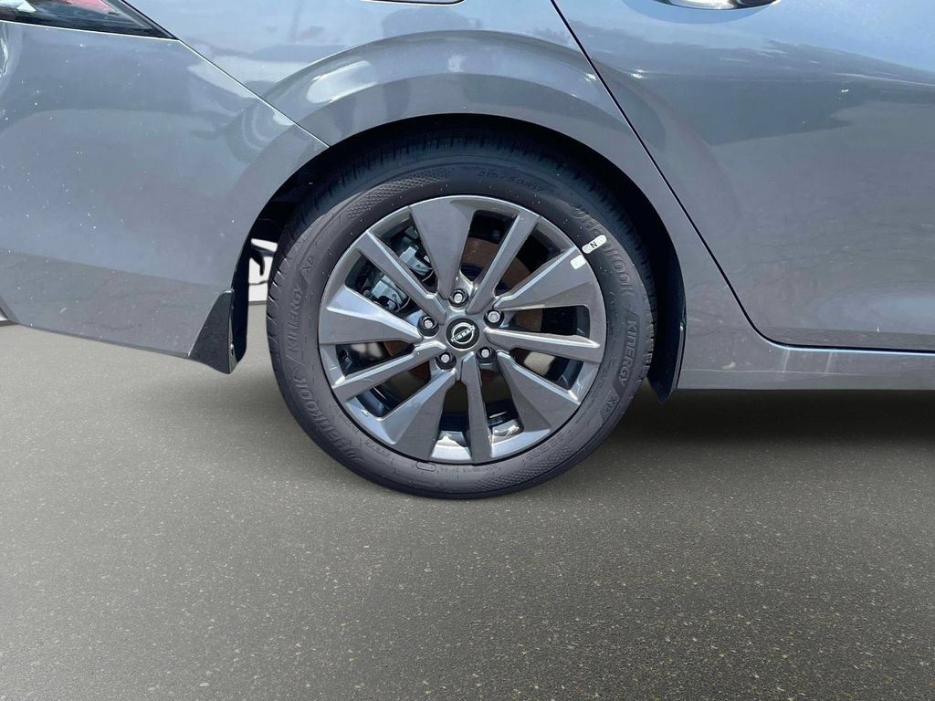 New 2026 Nissan Sentra SL w/ Floor Mat Package FWD image 7