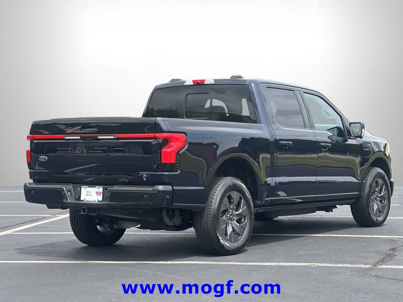 Certified 2023 Ford F150 Lightning Lariat w/ Equipment Group 511A High image 3